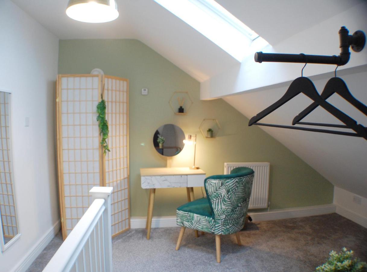 요크 Townhouse With Private Parking 빌라 외부 사진